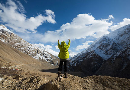 spiti valley Tempo traveller Hire